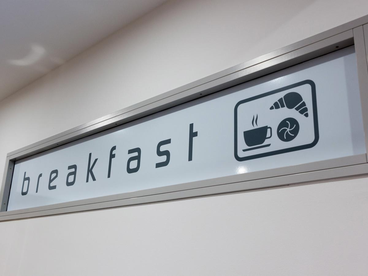Winbudget "Bed&Breakfast" Wiener Neustadt Eksteriør billede