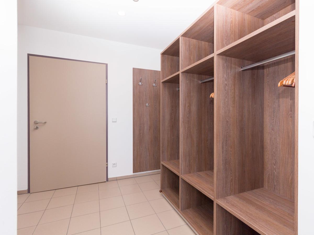 Winbudget "Bed&Breakfast" Wiener Neustadt Eksteriør billede